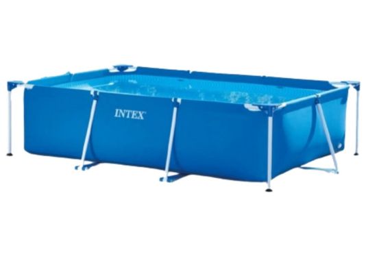 صورة مسبح كبير مستطيل 3 طبقات